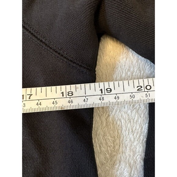 Everlane The 100% Human Typography Sweatshirt in Black Size Medium NWOT - Picture 6 of 7